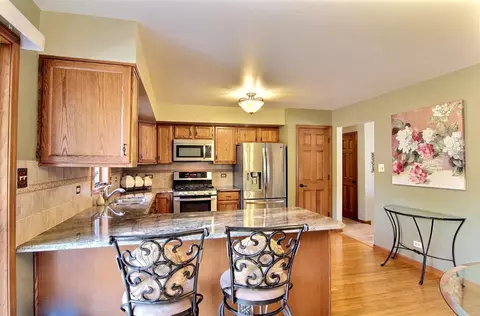 727 N Broad St, Griffith, IN 46319 photo 7