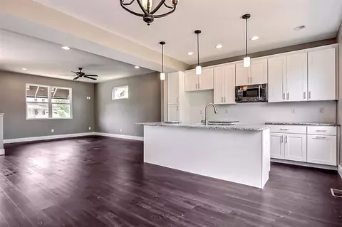 3566 Sunrise Dr, Crown Point, IN 46307 photo 6
