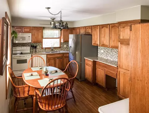 434 Willow Ln, Dyer, IN 46311 photo 8