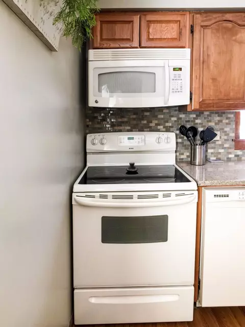 434 Willow Ln, Dyer, IN 46311 photo 7