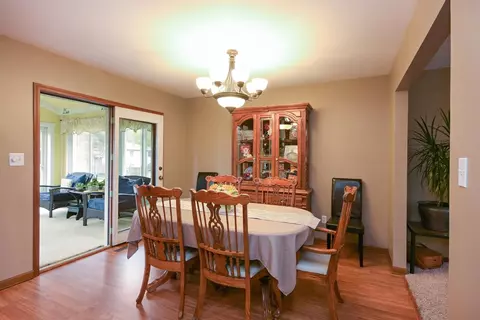 552 N Holly Ln, Griffith, IN 46319 photo 5