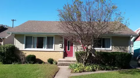 530 S Broad St, Griffith, IN 46319 photo 2
