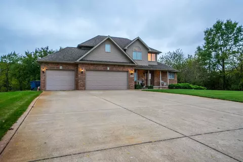 6871 E 112th Ave, Crown Point, IN 46307 photo 3