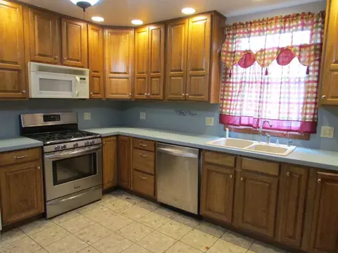 2314 E State Road 2, Rolling Prairie, IN 46371 photo 5