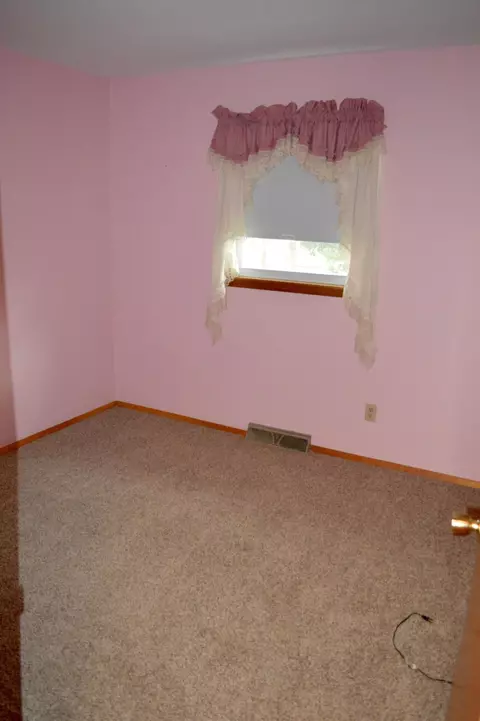 2224 Samuelson Rd, Portage, IN 46368 photo 9