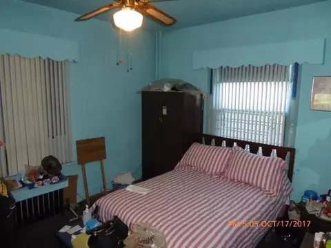 669 Delaware St, Gary, IN 46402 photo 5