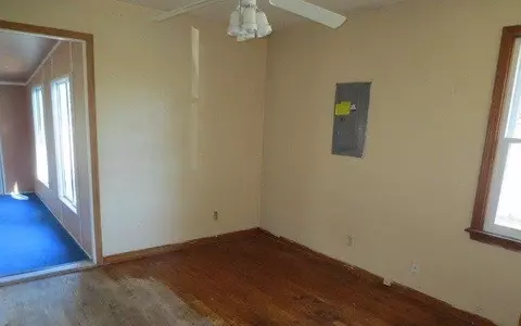 920 E 49th Ave, Gary, IN 46409 photo 5