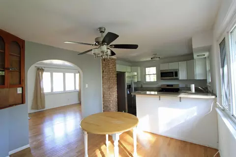 8101 Locust Ave, Gary, IN 46403 photo 5