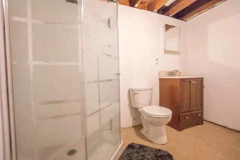 8101 Locust Ave, Gary, IN 46403 photo 10