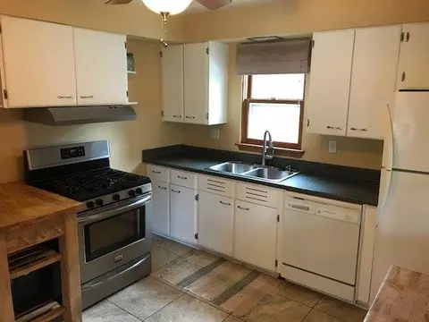 6954 Forest Ave, Gary, IN 46403 photo 5