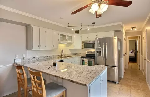 908 Walnut Ln, Crown Point, IN 46307 photo 8
