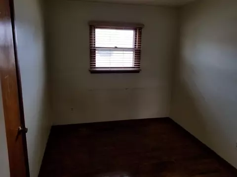2101 Hayes St, Gary, IN 46404 photo 7