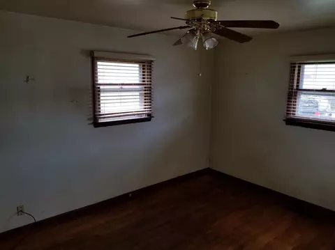 2101 Hayes St, Gary, IN 46404 photo 5