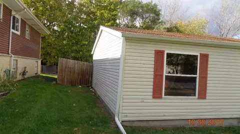 5114 Madison St, Gary, IN 46408 photo 2