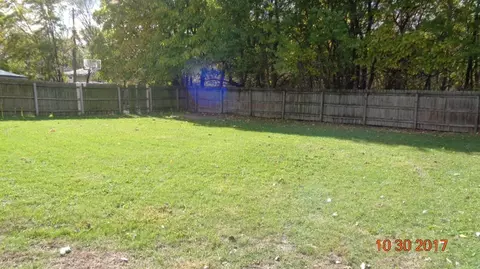 5114 Madison St, Gary, IN 46408 photo 4