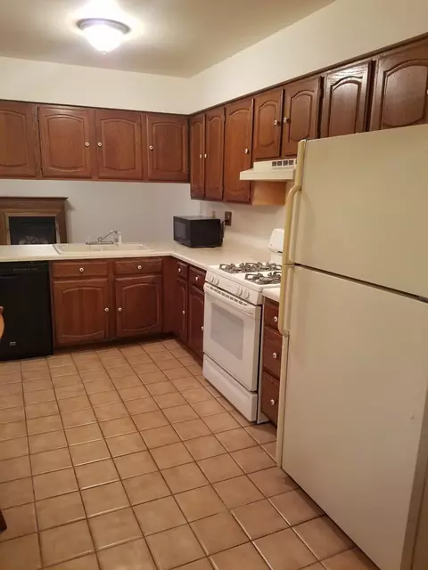 3304 Rustic Ln, Crown Point, IN 46307 photo 6