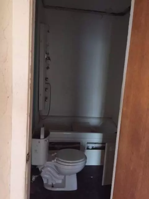 647 Buchanan St, Gary, IN 46402 photo 9