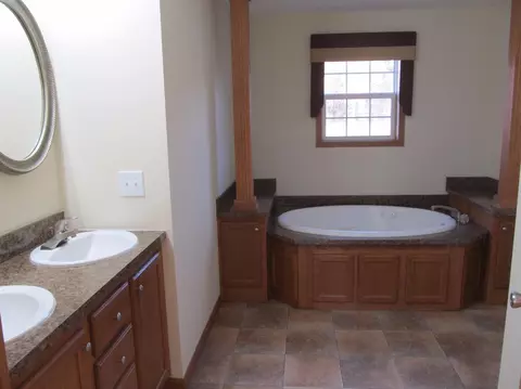 9103 N 100, Wheatfield, IN 46392 photo 8