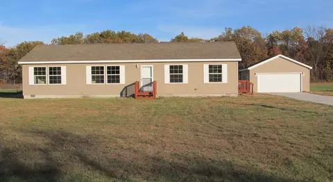 9103 N 100, Wheatfield, IN 46392 photo 1