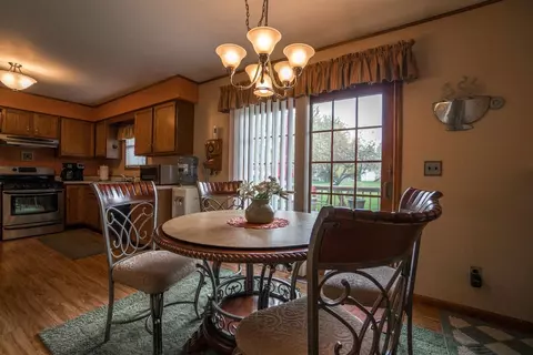 3284 Rustic Ln, Crown Point, IN 46307 photo 6
