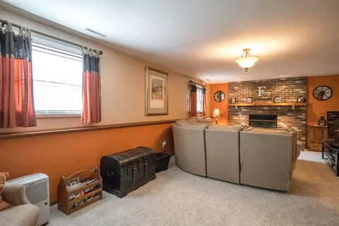 3284 Rustic Ln, Crown Point, IN 46307 photo 8
