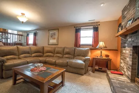3284 Rustic Ln, Crown Point, IN 46307 photo 9