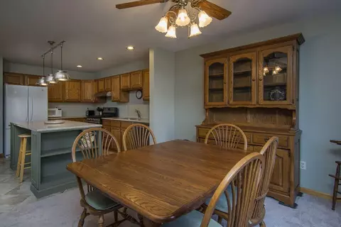 622 W Brookside Dr, Crown Point, IN 46307 photo 9