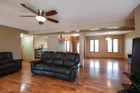 9999 Randolph St, Crown Point, IN 46307 photo 3
