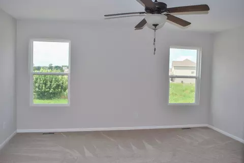 7945 Wright St, Merrillville, IN 46410 photo 8