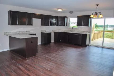 7945 Wright St, Merrillville, IN 46410 photo 3
