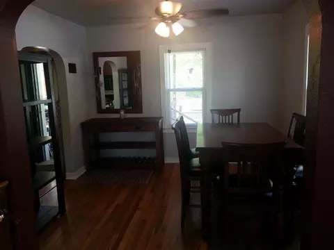 527 N Colfax St, Griffith, IN 46319 photo 7