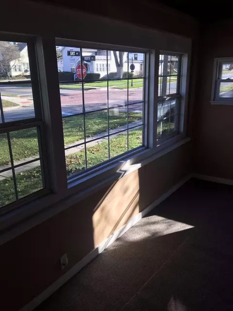 116 E North St, Crown Point, IN 46307 photo 6