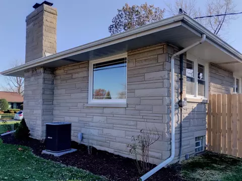 8102 Jackson Ave, Munster, IN 46321 photo 2