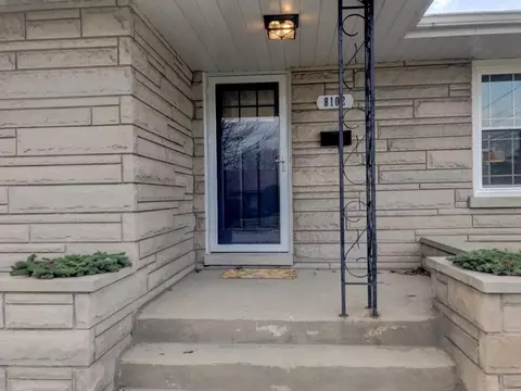 8102 Jackson Ave, Munster, IN 46321 photo 3