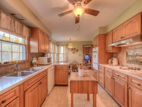 8732 Baring Ave, Munster, IN 46321 photo 10