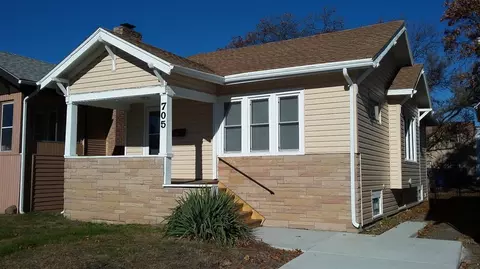 705 165th St, Hammond, IN 46324 photo 1