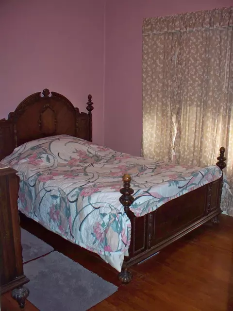 1618 Warwick Ave, Whiting, IN 46394 photo 8