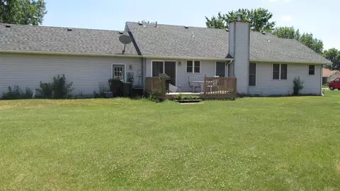 4134 Patsy Dr, Wheatfield, IN 46392 photo 4