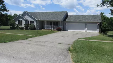 4134 Patsy Dr, Wheatfield, IN 46392 photo 2