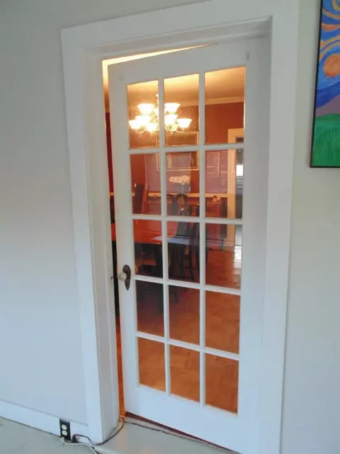 209 E North St, Crown Point, IN 46307 photo 6