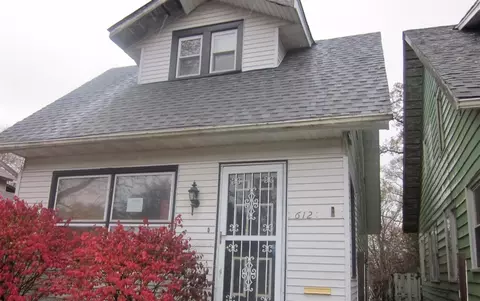 612 W 44th Ave, Gary, IN 46408 photo 1
