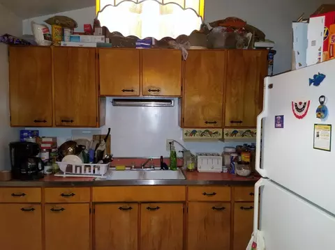 7640 Juniper Ave, Gary, IN 46403 photo 6