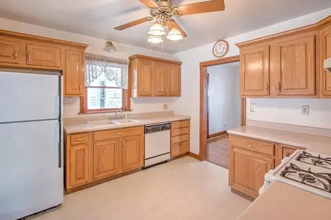 228 N Colfax St, Griffith, IN 46319 photo 7