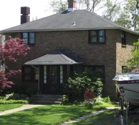 7835 Oak Ave, Gary, IN 46403 photo 1
