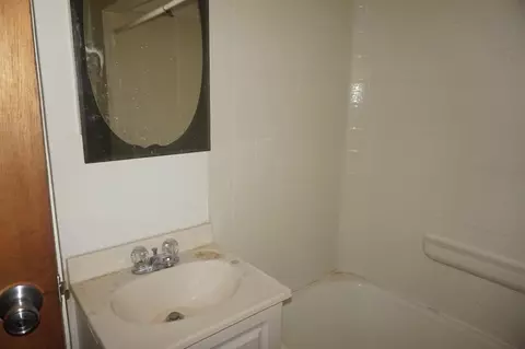 840 Harrison St, Gary, IN 46402 photo 6