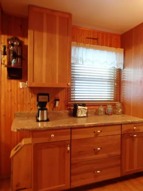 606 W Elm St, Griffith, IN 46319 photo 5