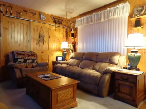 606 W Elm St, Griffith, IN 46319 photo 6