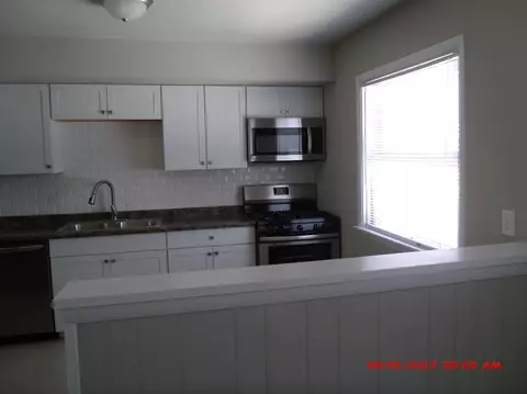 1049 N Lafayette St, Griffith, IN 46319 photo 8