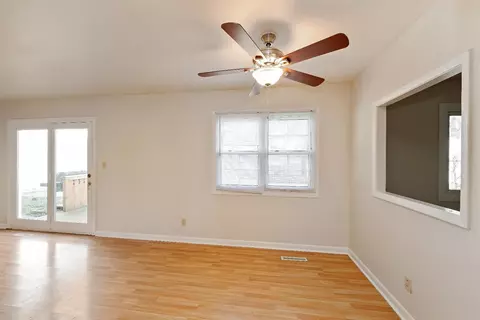 720 James Pl, Griffith, IN 46319 photo 7