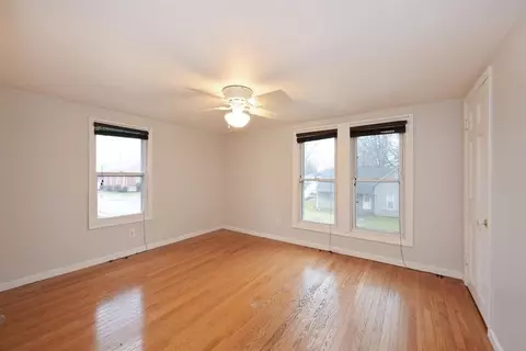 222 E Beam St, Porter, IN 46304 photo 6